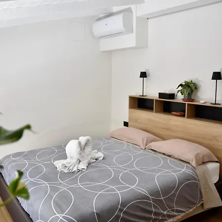 Como's Hill Apartman Lipomo